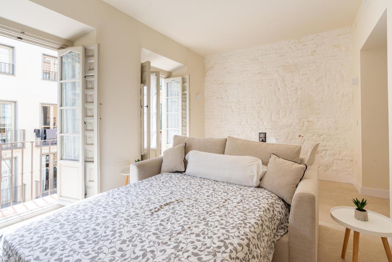 Urbe 10 Carreteria 1 Bedroom Apartment Malaga Bagian luar foto
