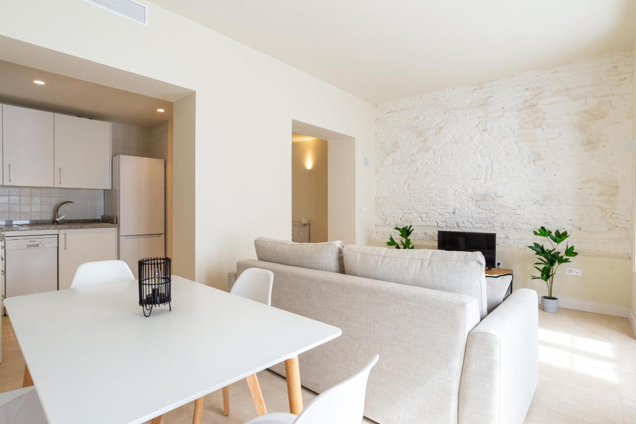 Urbe 10 Carreteria 1 Bedroom Apartment Malaga Bagian luar foto