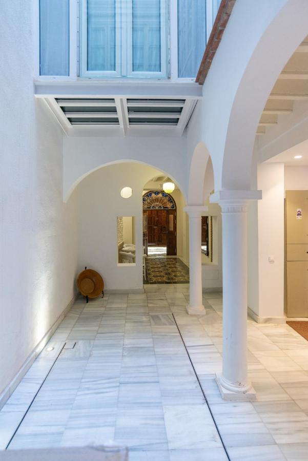 Urbe 10 Carreteria 1 Bedroom Apartment Malaga Bagian luar foto