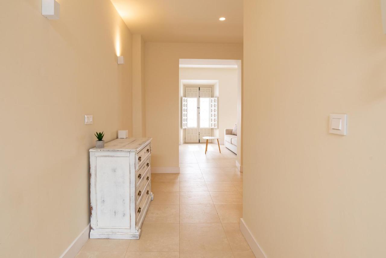 Urbe 10 Carreteria 1 Bedroom Apartment Malaga Bagian luar foto